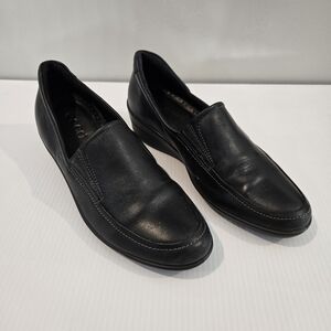 Ecco Women's Black Loafers Size 39
